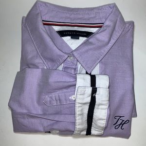 Tommy Hildiger monogrammed button down - size L